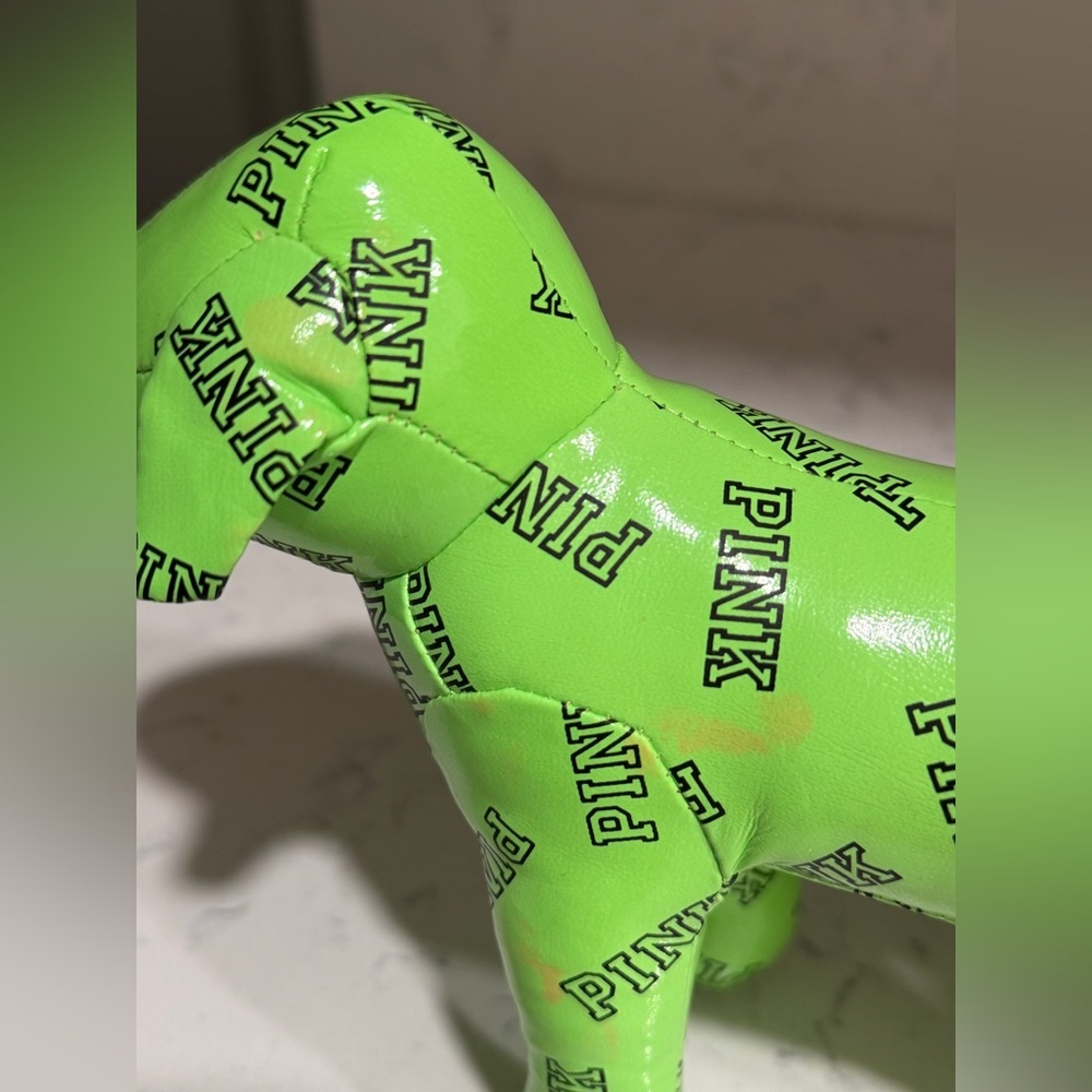 Victoria's Secret PINK Logo Dog Figurines - Picture 13 of 17